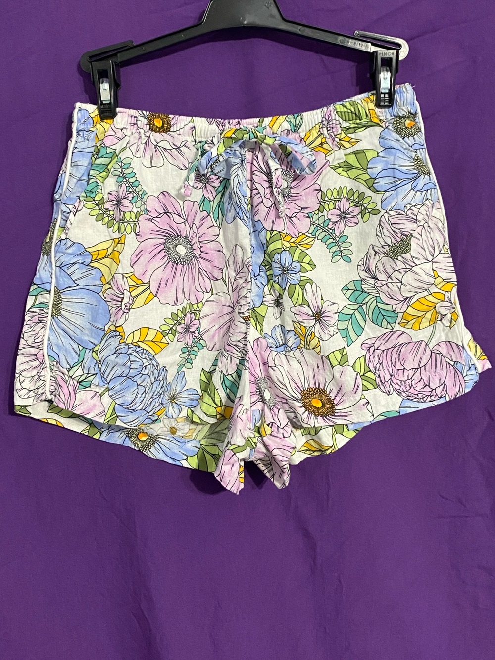 GAPBody Pastel Floral Drawstring Athletic Shorts. Size XS.